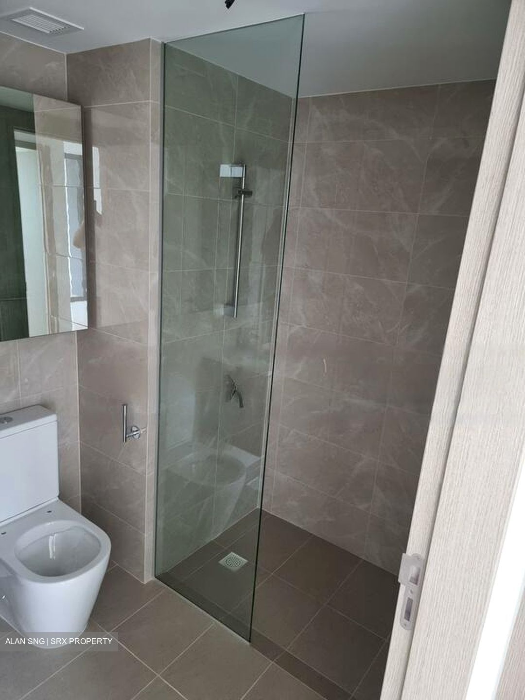 Treasure at Tampines (D18), Condominium #425669491